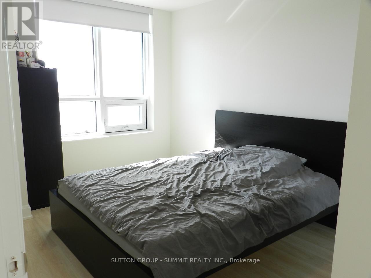 1607 - 12 Gandhi Lane, Markham, Ontario  L3T 0G8 - Photo 7 - N12453877