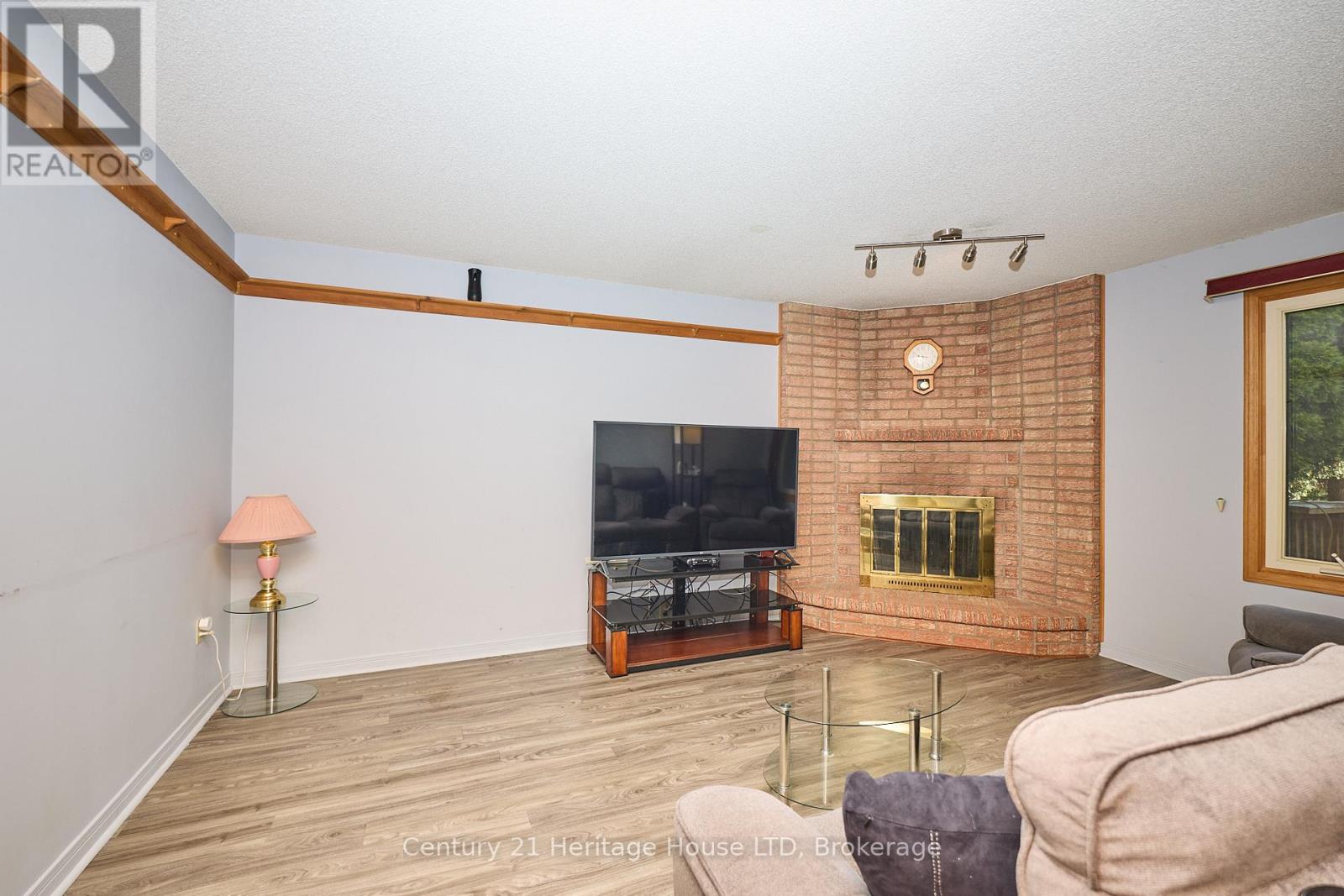 18 Bascary Crescent, St. Catharines, Ontario  L2S 3M8 - Photo 13 - X12454029
