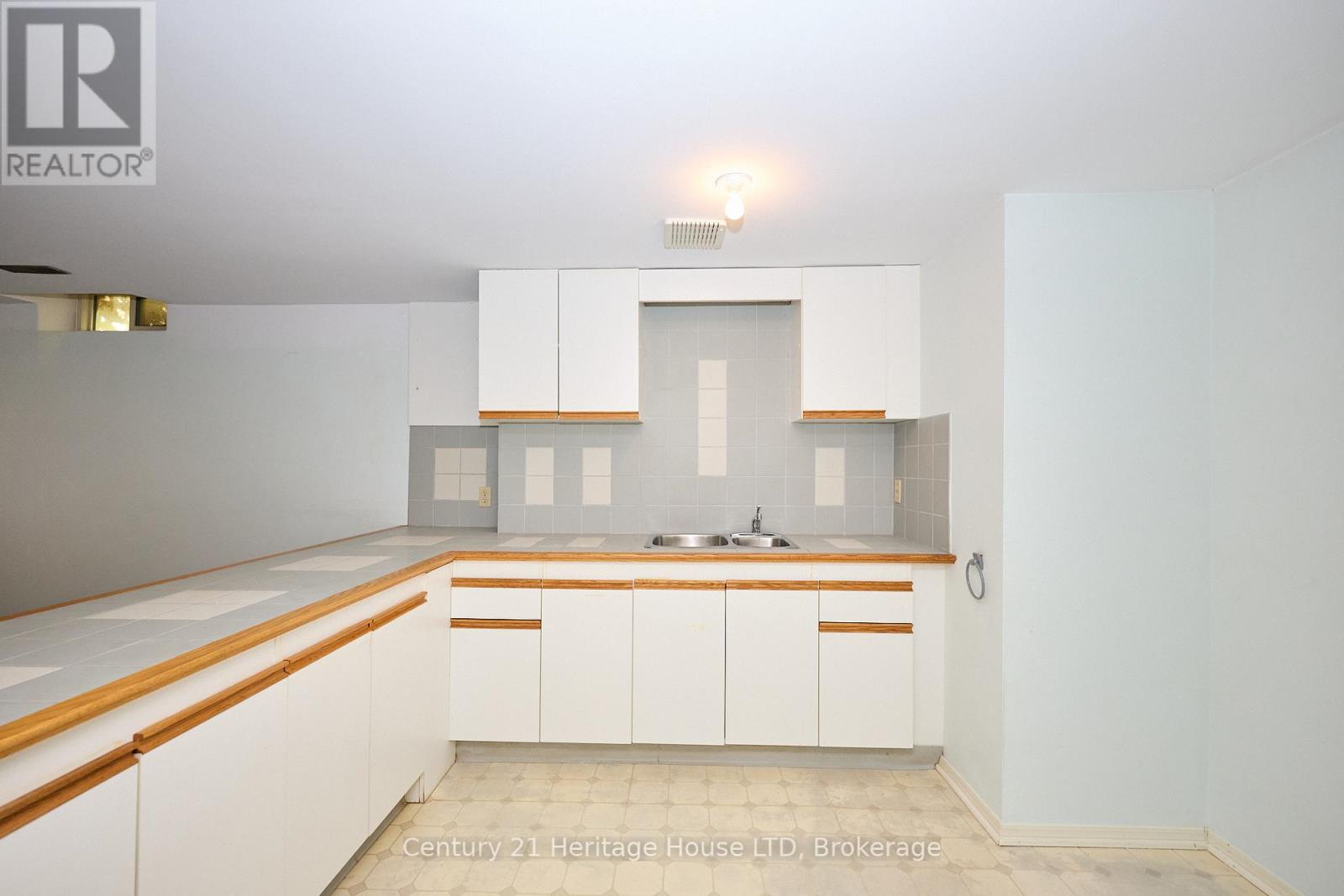 18 Bascary Crescent, St. Catharines, Ontario  L2S 3M8 - Photo 28 - X12454029