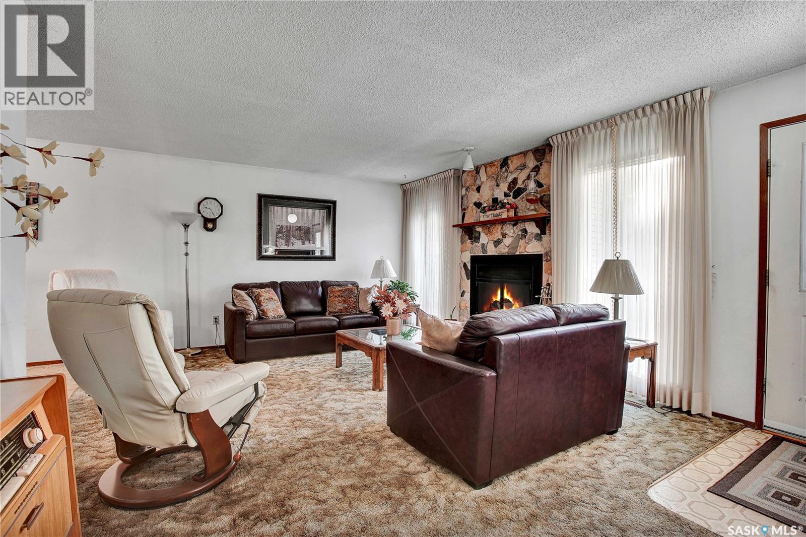 147 Arrand Crescent, Saskatoon, Saskatchewan  S7M 5A3 - Photo 4 - SK020243