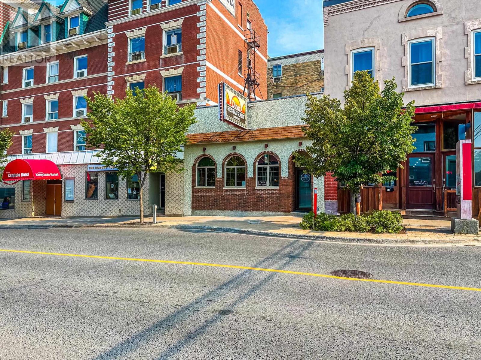 206 SECOND STREET SOUTH, Kenora, Ontario