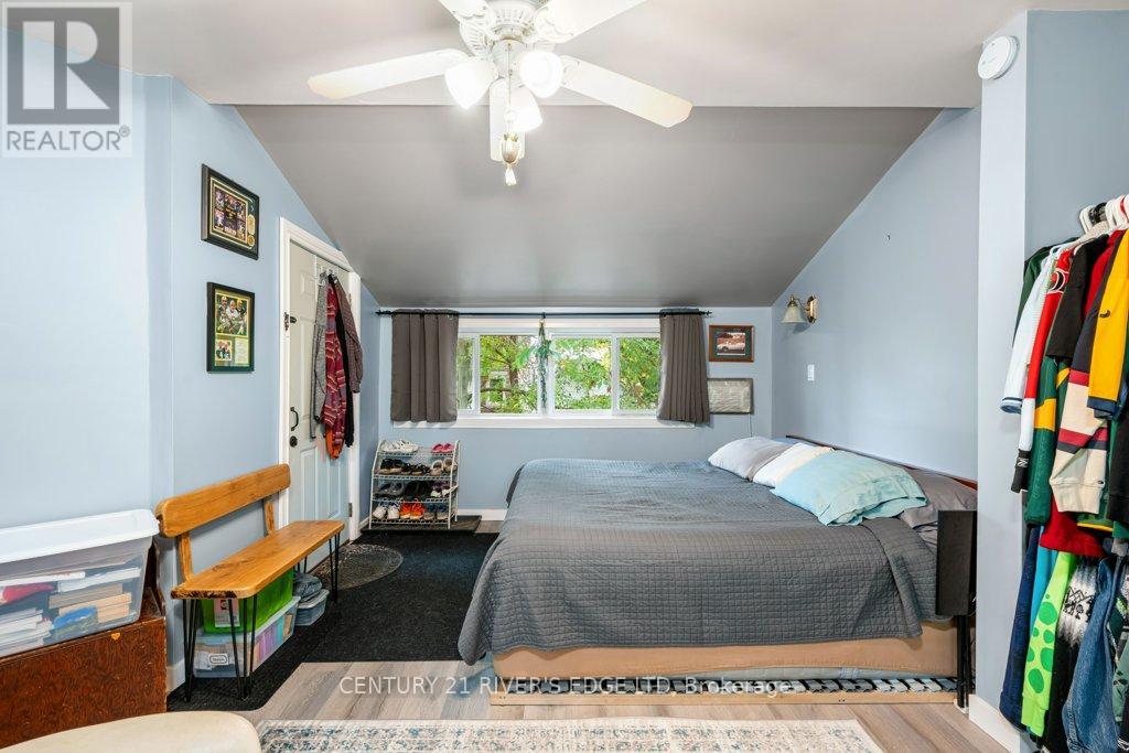 445 Railway Avenue, Prescott, Ontario  K0E 1T0 - Photo 18 - X12454094