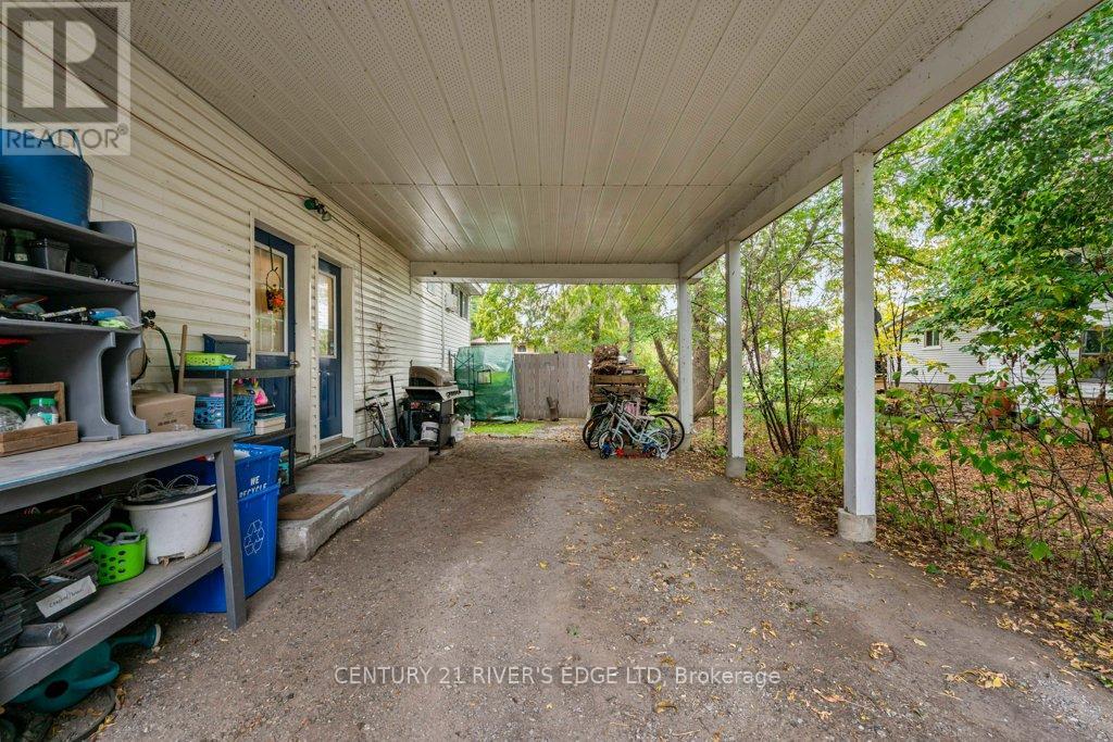 445 Railway Avenue, Prescott, Ontario  K0E 1T0 - Photo 27 - X12454094