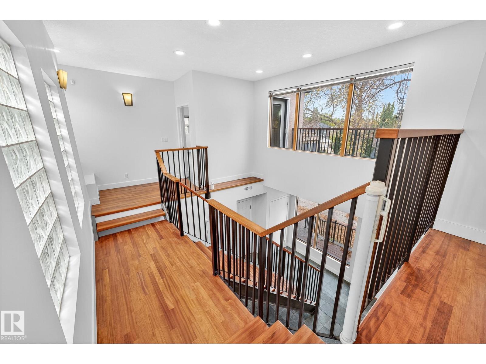 8860 93 St Nw, Edmonton, Alberta  T6C 3T1 - Photo 22 - E4461444