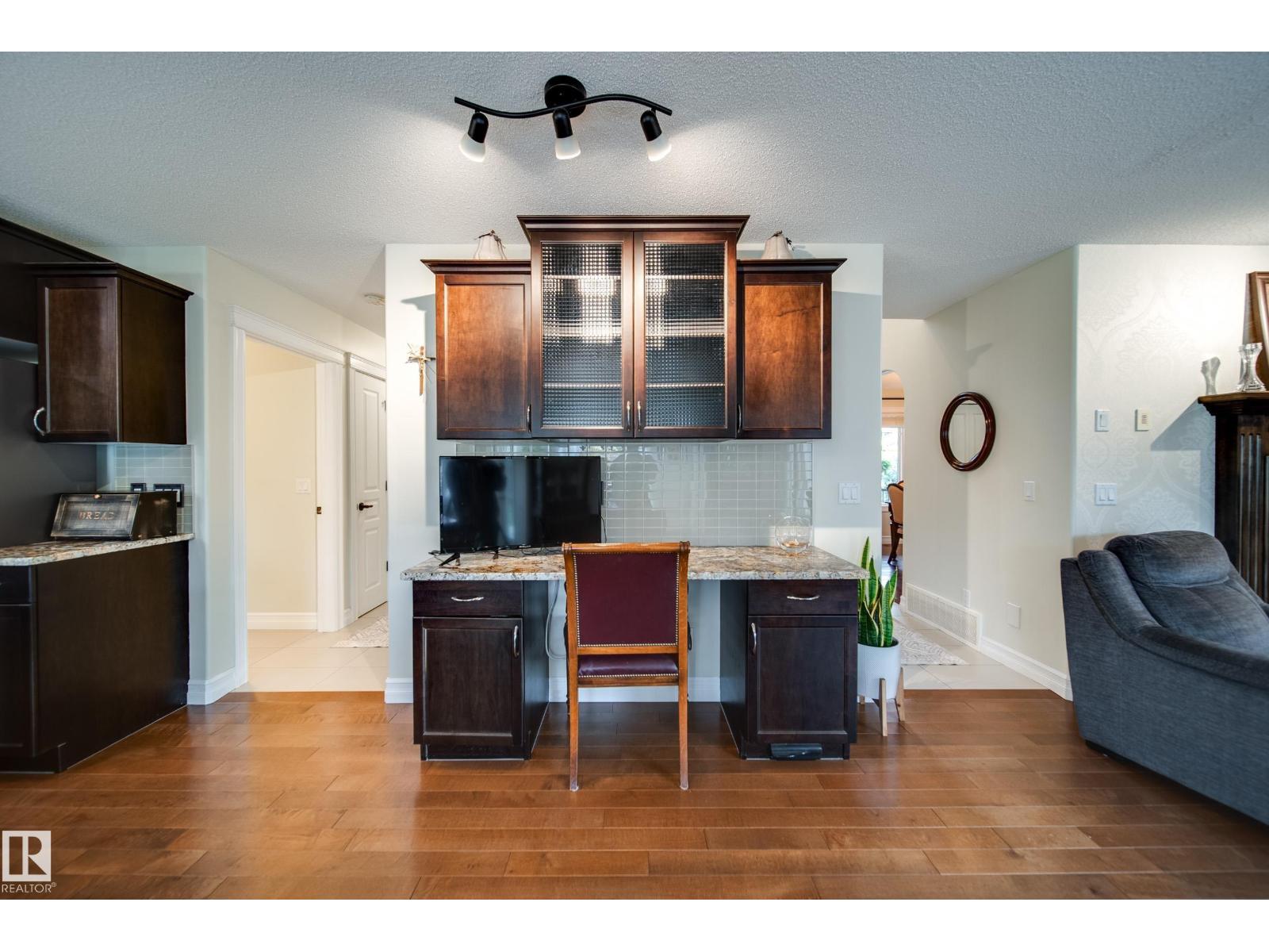 722 Caine Bv Sw Sw, Edmonton, Alberta  T6W 0R4 - Photo 9 - E4461447