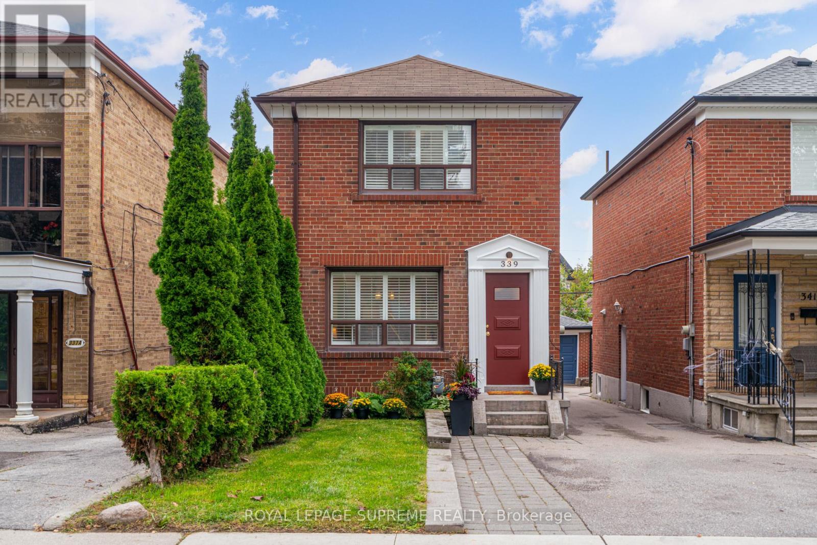 339 Hopewell Avenue, Toronto, Ontario  M6E 2S1 - Photo 2 - W12453831