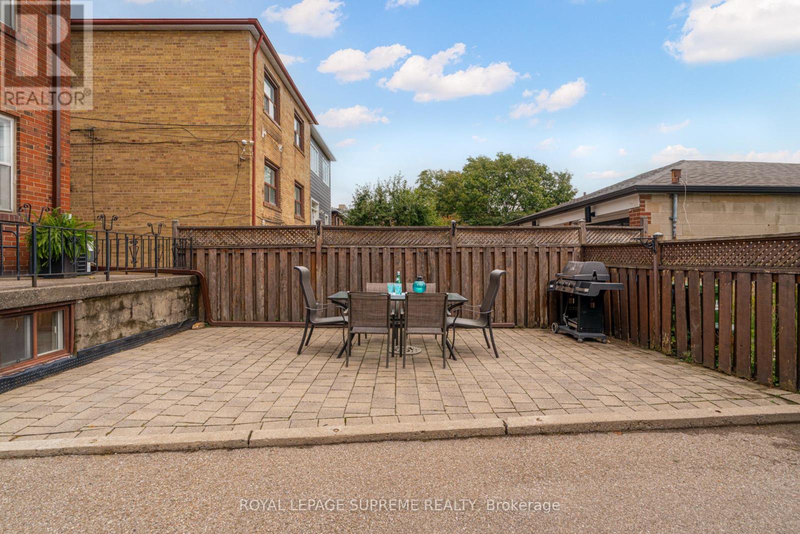 339 Hopewell Avenue, Toronto, Ontario  M6E 2S1 - Photo 44 - W12453831