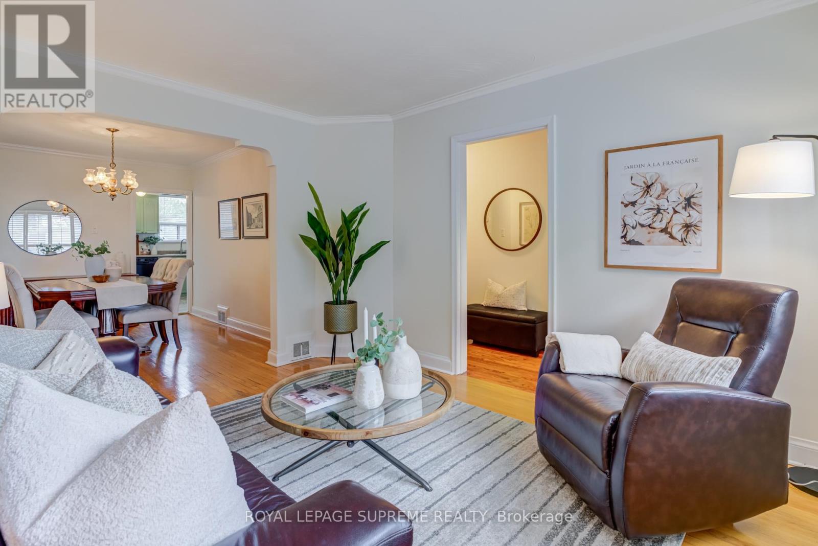 339 Hopewell Avenue, Toronto, Ontario  M6E 2S1 - Photo 8 - W12453831