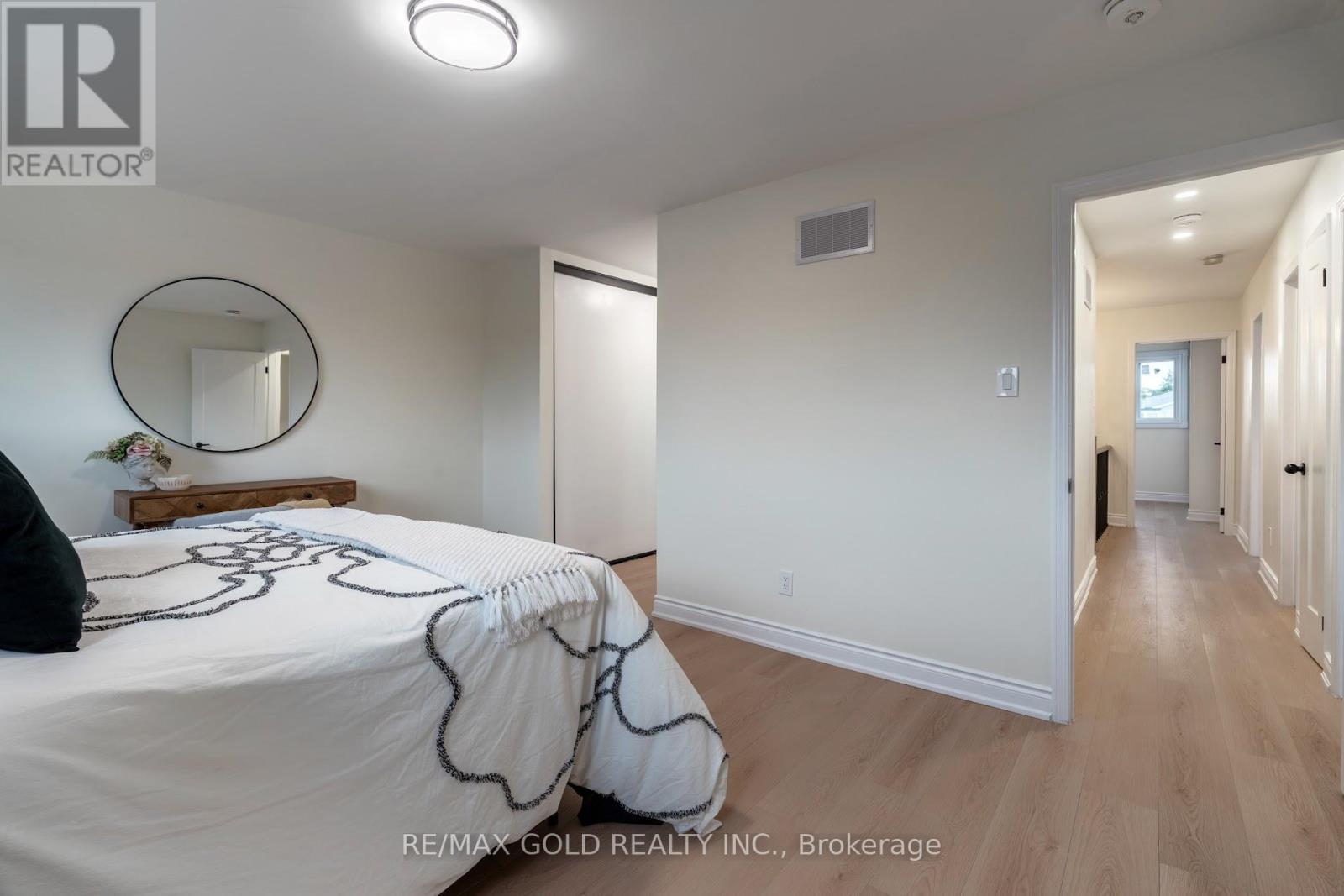 4600 Full Moon Circle, Mississauga, Ontario  L4Z 2N6 - Photo 34 - W12453846