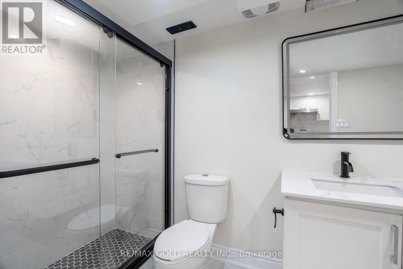 4600 Full Moon Circle, Mississauga, Ontario  L4Z 2N6 - Photo 41 - W12453846