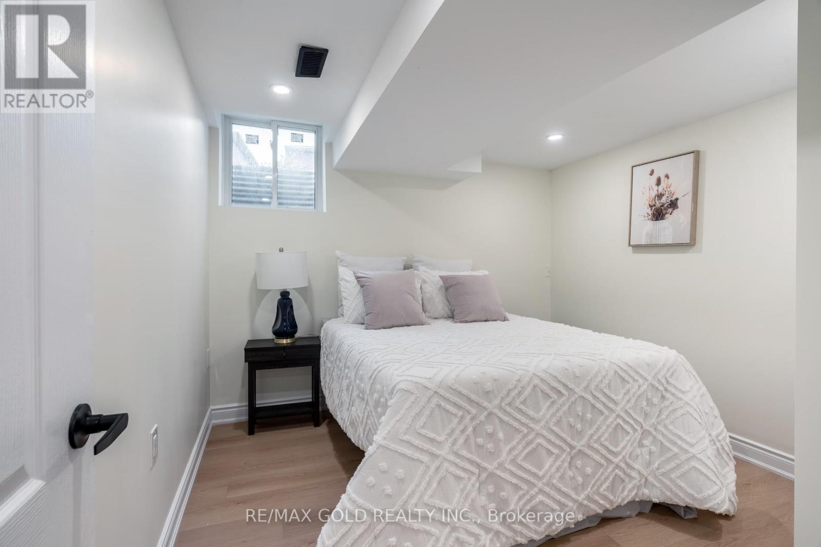 4600 Full Moon Circle, Mississauga, Ontario  L4Z 2N6 - Photo 44 - W12453846