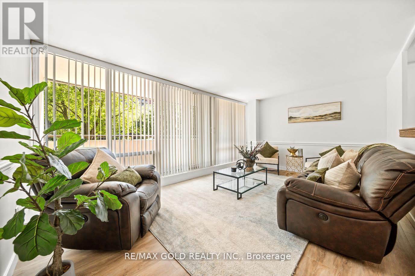 206 - 9 Four Winds Drive, Toronto (York University Heights), Ontario  M3J 2S9 - Photo 11 - W12453861