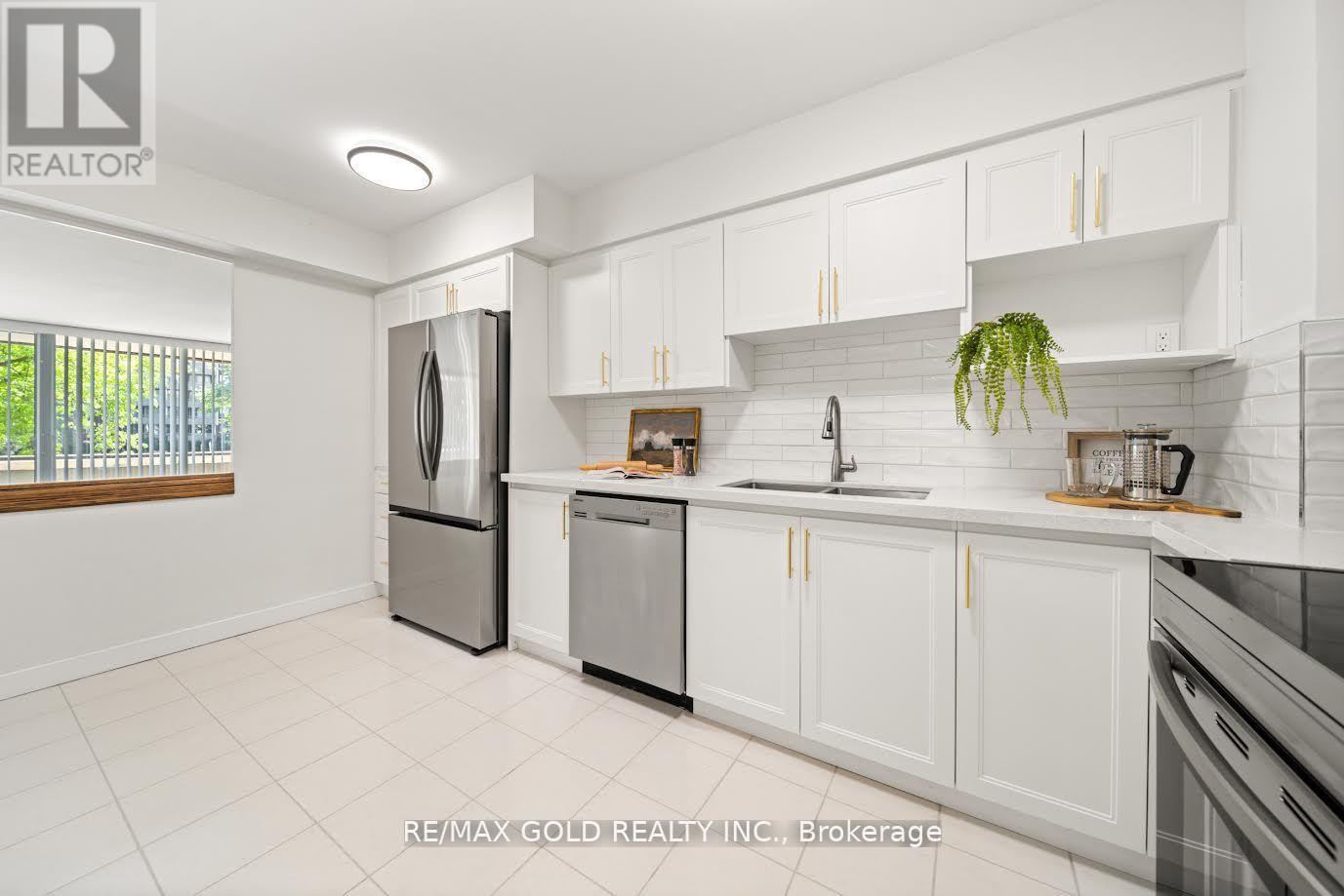 206 - 9 Four Winds Drive, Toronto (York University Heights), Ontario  M3J 2S9 - Photo 15 - W12453861
