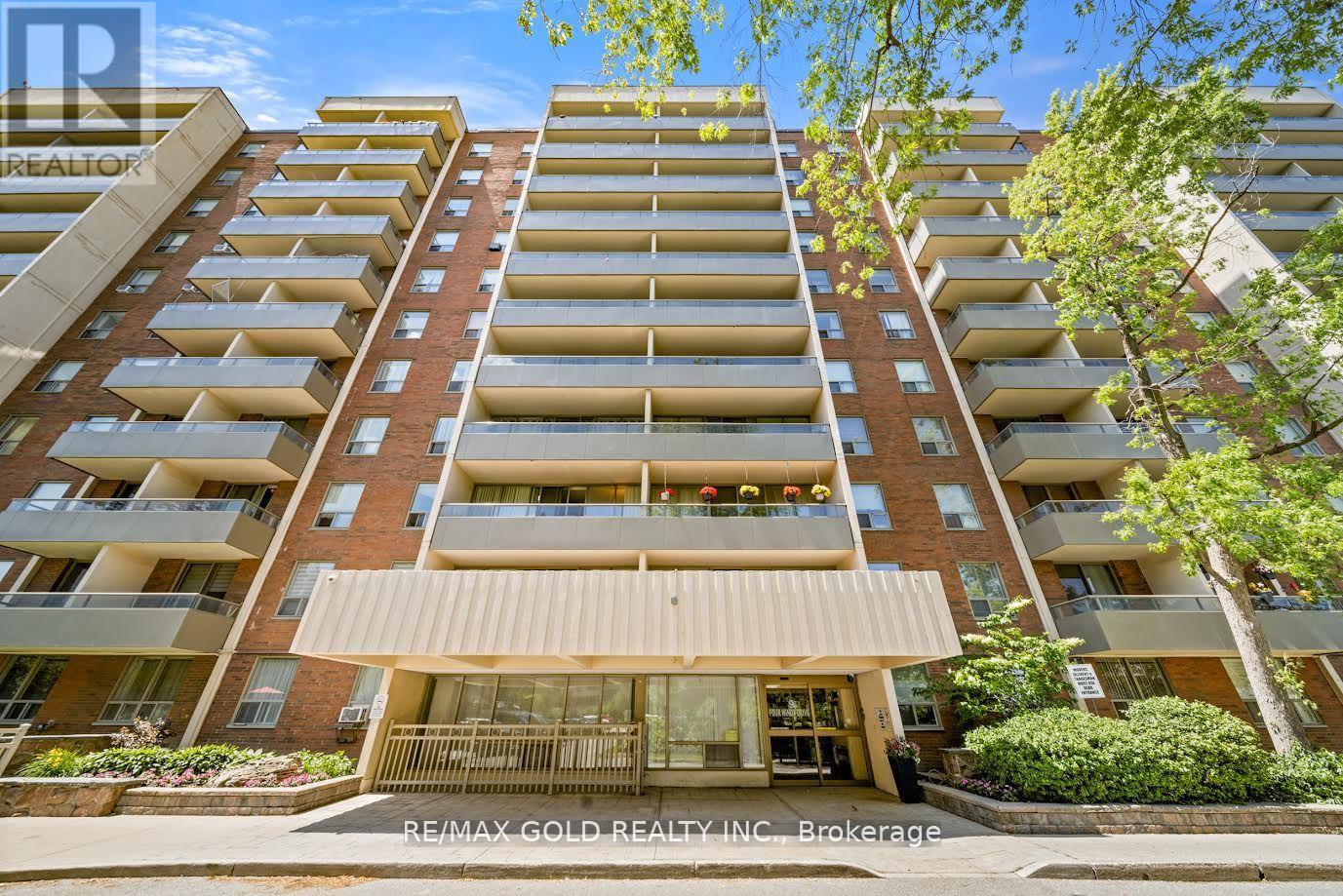 206 - 9 Four Winds Drive, Toronto (York University Heights), Ontario  M3J 2S9 - Photo 3 - W12453861