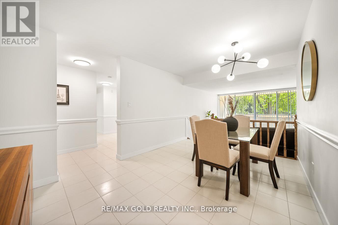 206 - 9 Four Winds Drive, Toronto (York University Heights), Ontario  M3J 2S9 - Photo 9 - W12453861