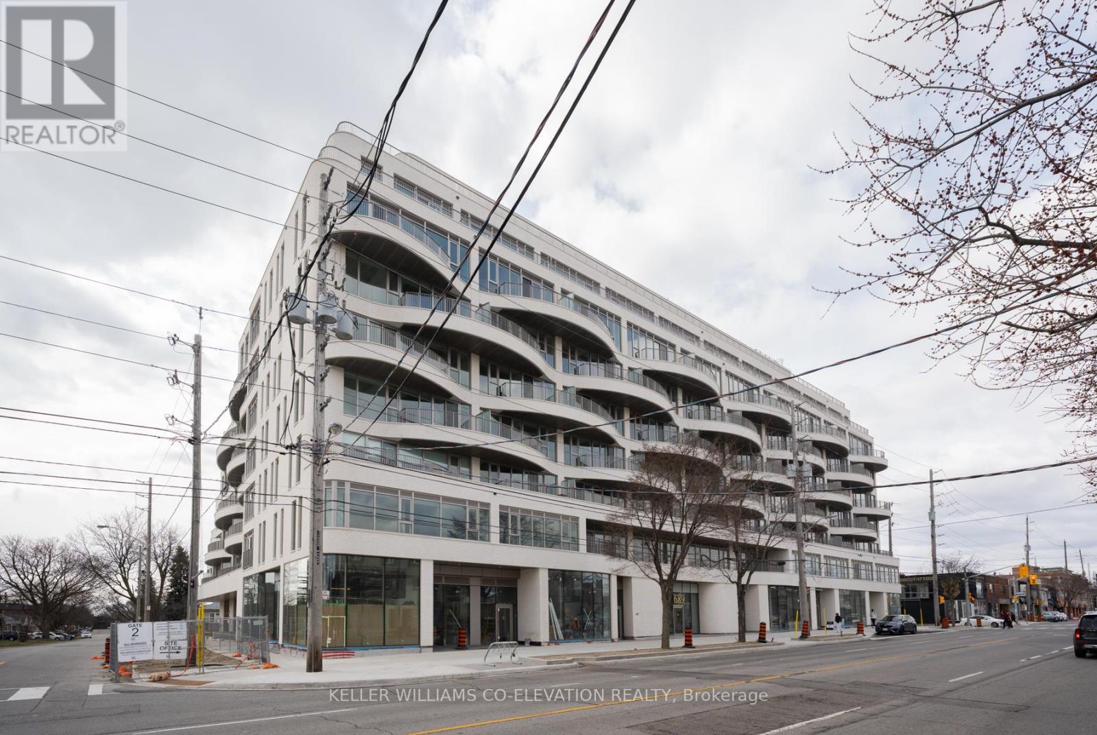428 - 689 The Queensway Street, Toronto (Stonegate-Queensway), Ontario  M8Y 1L1 - Photo 33 - W12453866