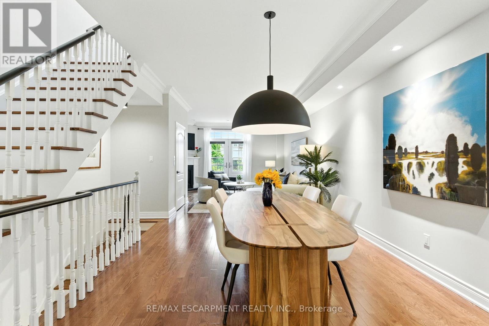 3 - 117 Nelson Street, Oakville, Ontario  L6L 3J1 - Photo 11 - W12453873