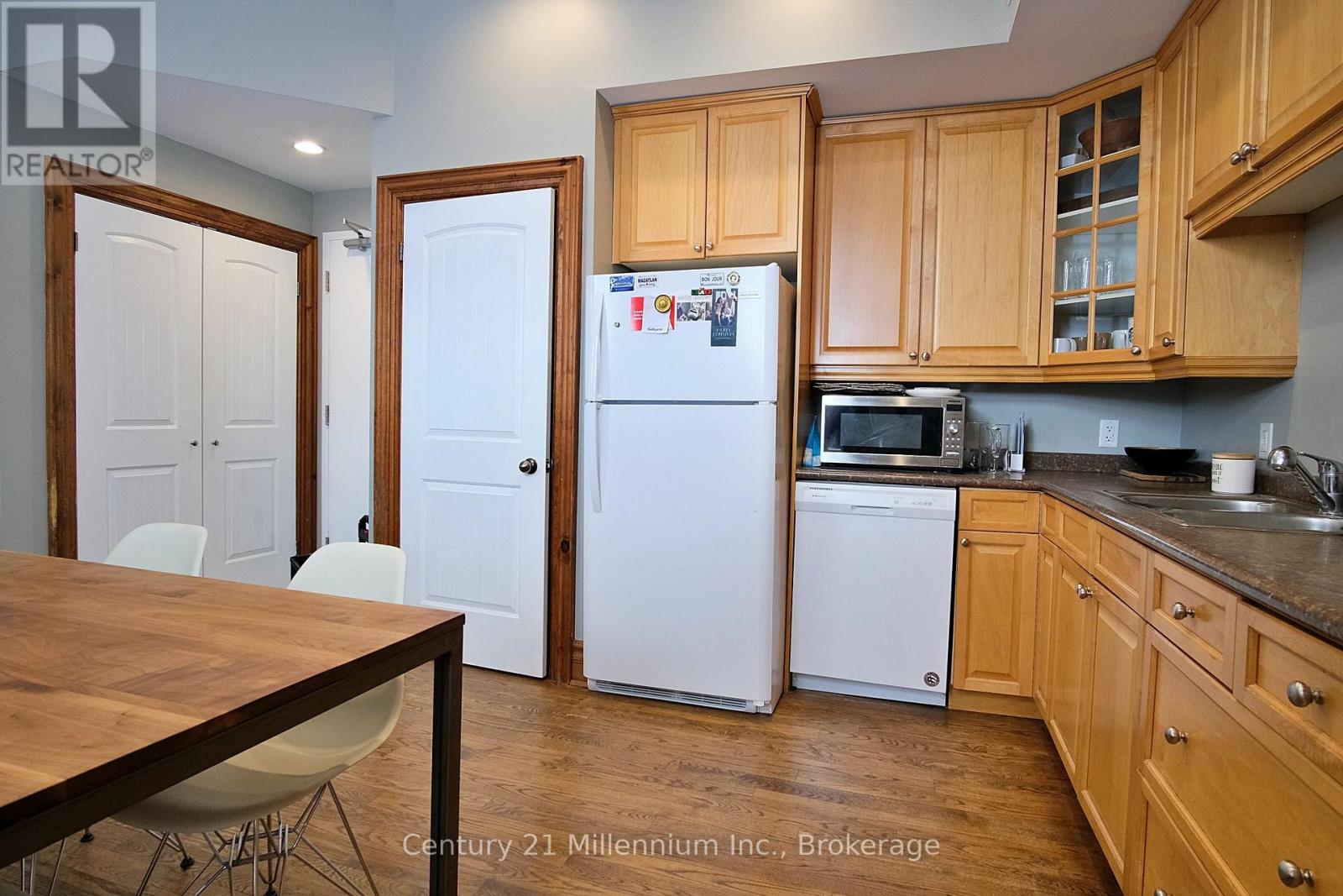 2 - 68 Hurontario Street, Collingwood, Ontario  L9Y 2L8 - Photo 5 - S12454064