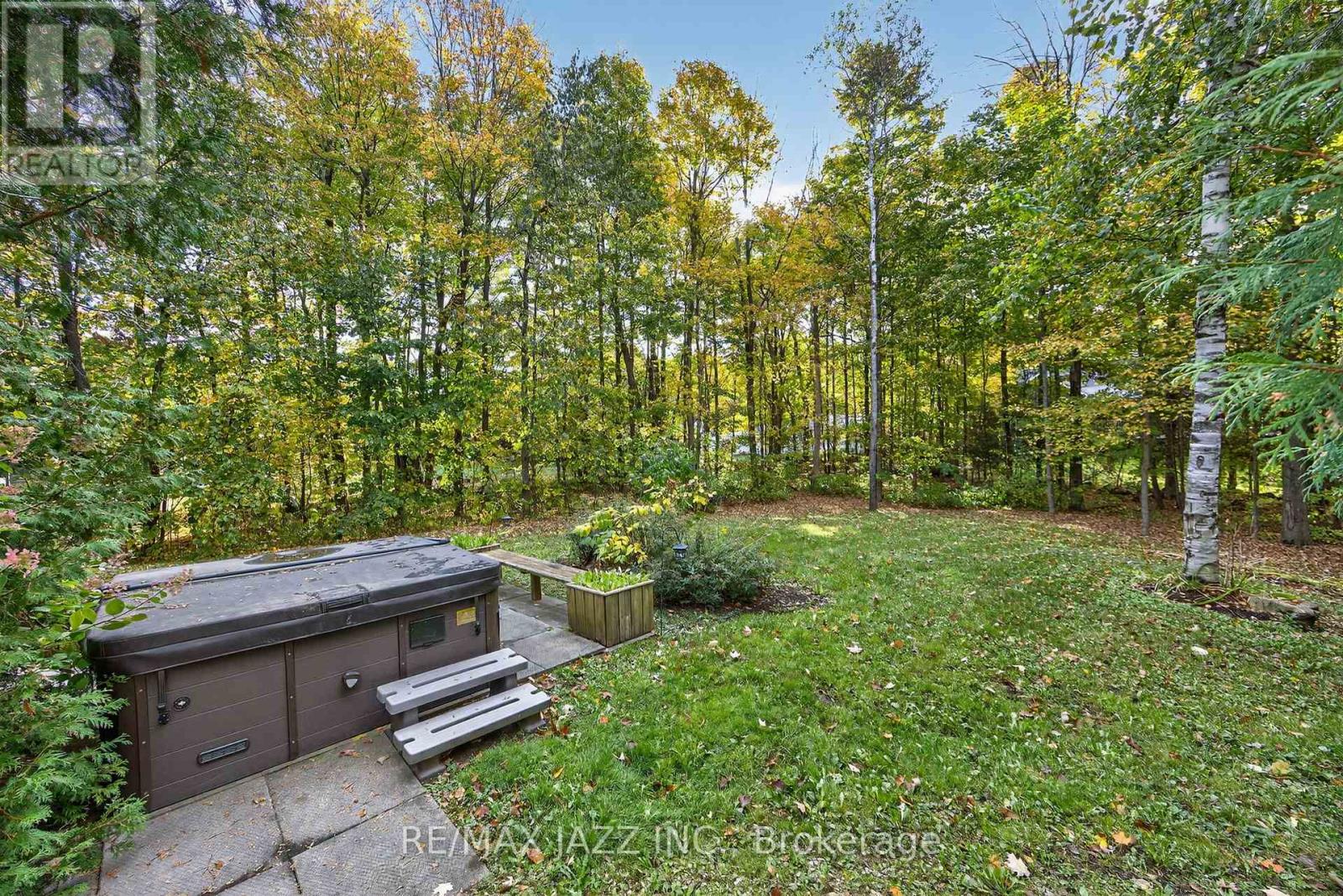 170 Raglan Street, Grey Highlands, Ontario  N0C 1E0 - Photo 26 - X12454066