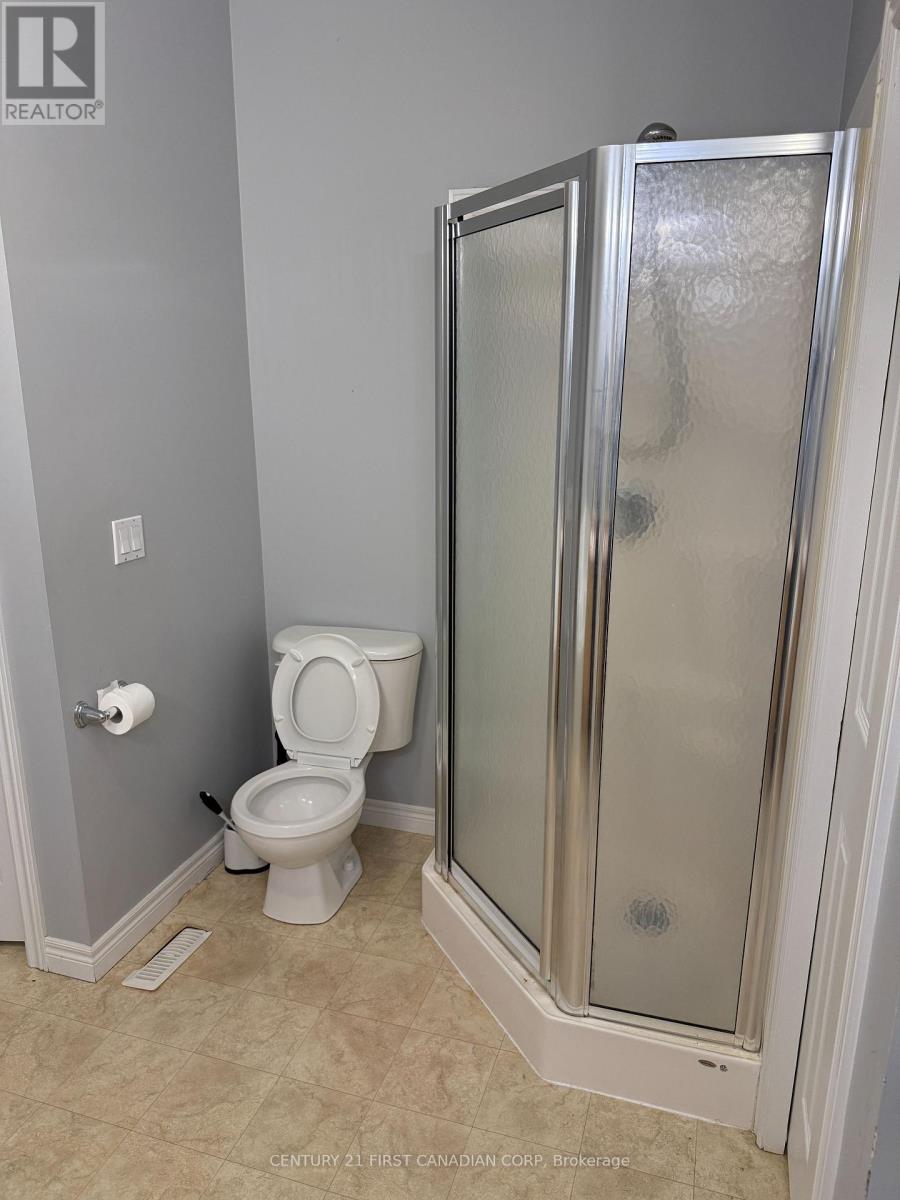 6 - 1574 Richmond Street, London North, Ontario  N6G 5H7 - Photo 24 - X12373565