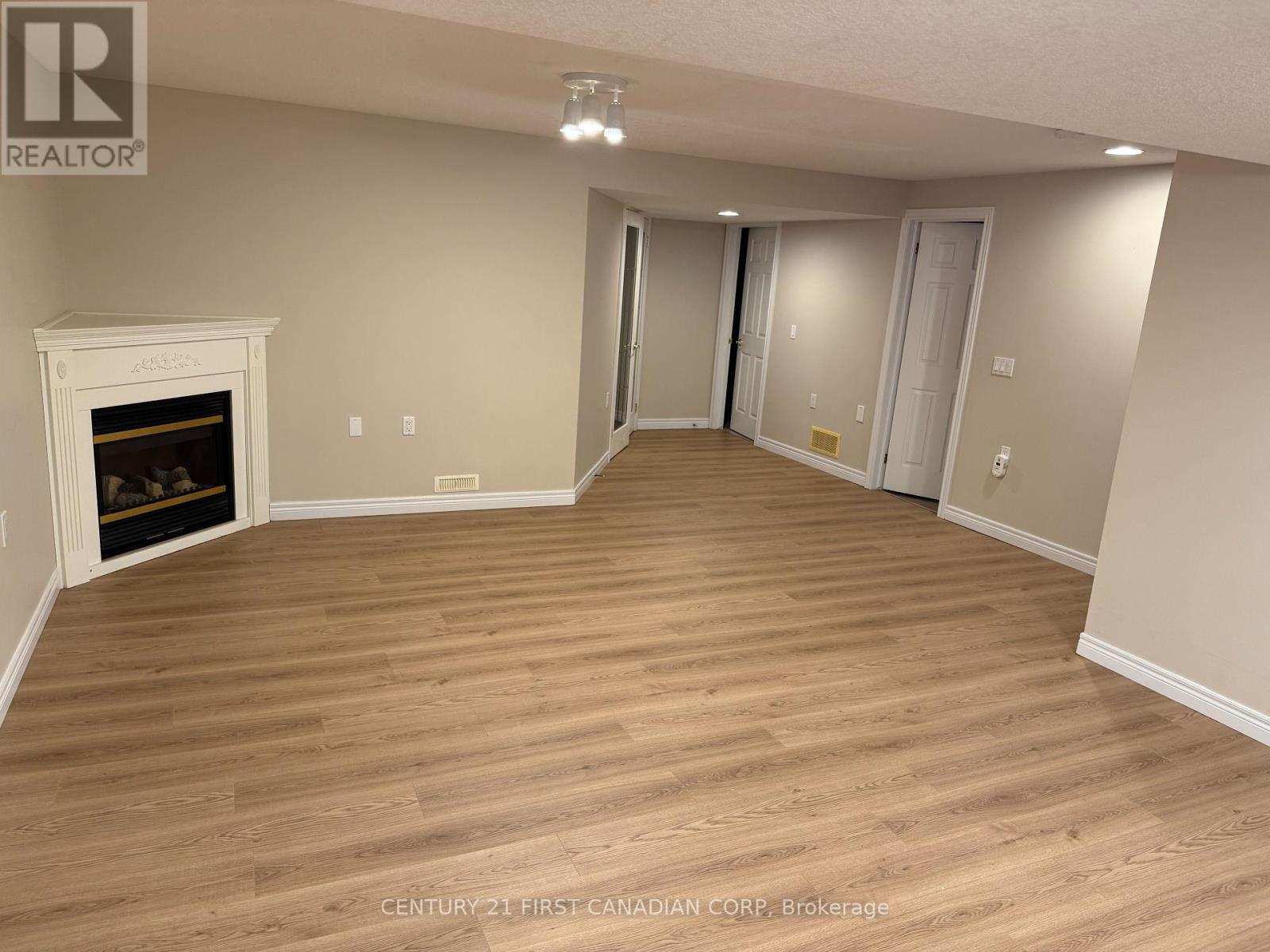 6 - 1574 Richmond Street, London North, Ontario  N6G 5H7 - Photo 16 - X12373565