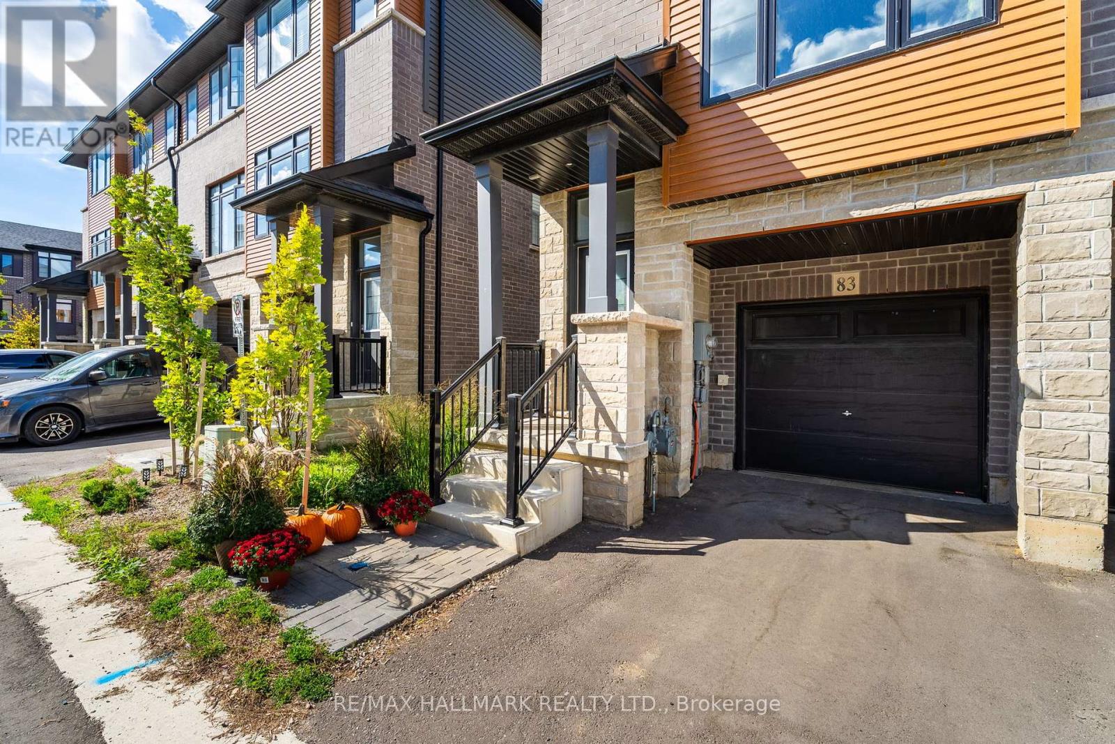83 - 461 Blackburn Drive, Brant (Brantford Twp), Ontario  N3T 0W9 - Photo 3 - X12453840