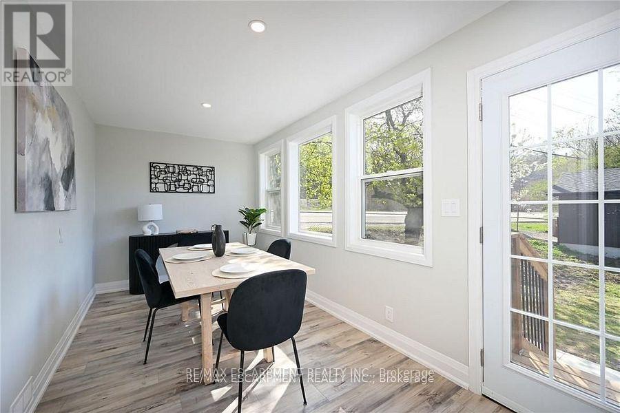 282 Ottawa Street S, Hamilton (Delta), Ontario  L8K 2G1 - Photo 16 - X12453849