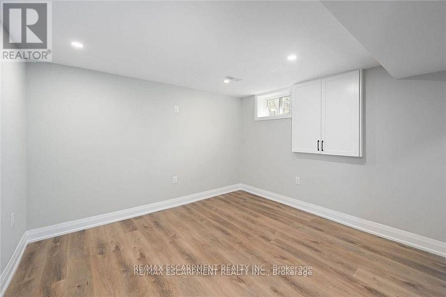 282 Ottawa Street S, Hamilton (Delta), Ontario  L8K 2G1 - Photo 29 - X12453849