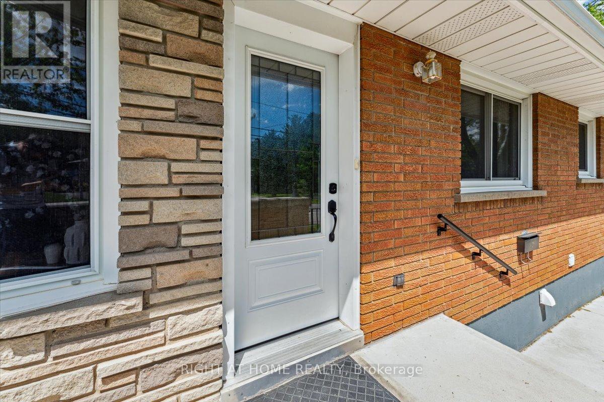 5863 Church's Lane, Niagara Falls (Church's Lane), Ontario  L2J 1Y9 - Photo 8 - X12453881