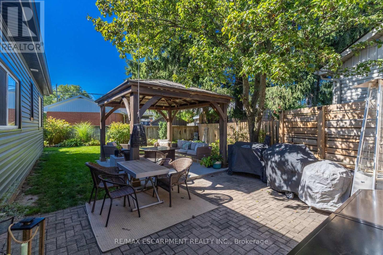105 Carrington Court, Hamilton (Ancaster), Ontario  L9G 1R2 - Photo 43 - X12453892