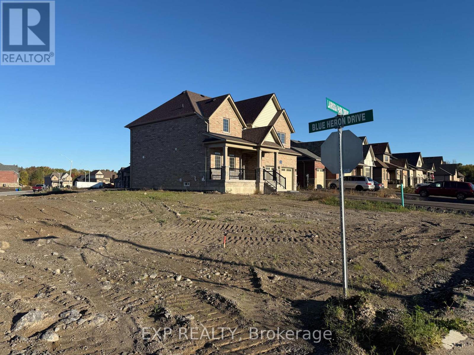 1 Larissa Park Drive, Quinte West, Ontario  K0L 1L0 - Photo 2 - X12453907