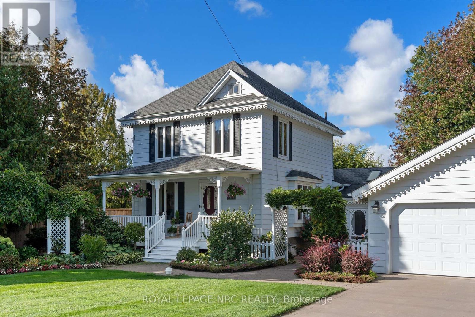 1287 Third Street, St. Catharines, Ontario  L2R 6P9 - Photo 2 - X12316369