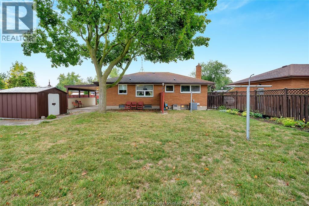 2667 Armstrong, Windsor, Ontario  N8T 2G2 - Photo 27 - 25025694