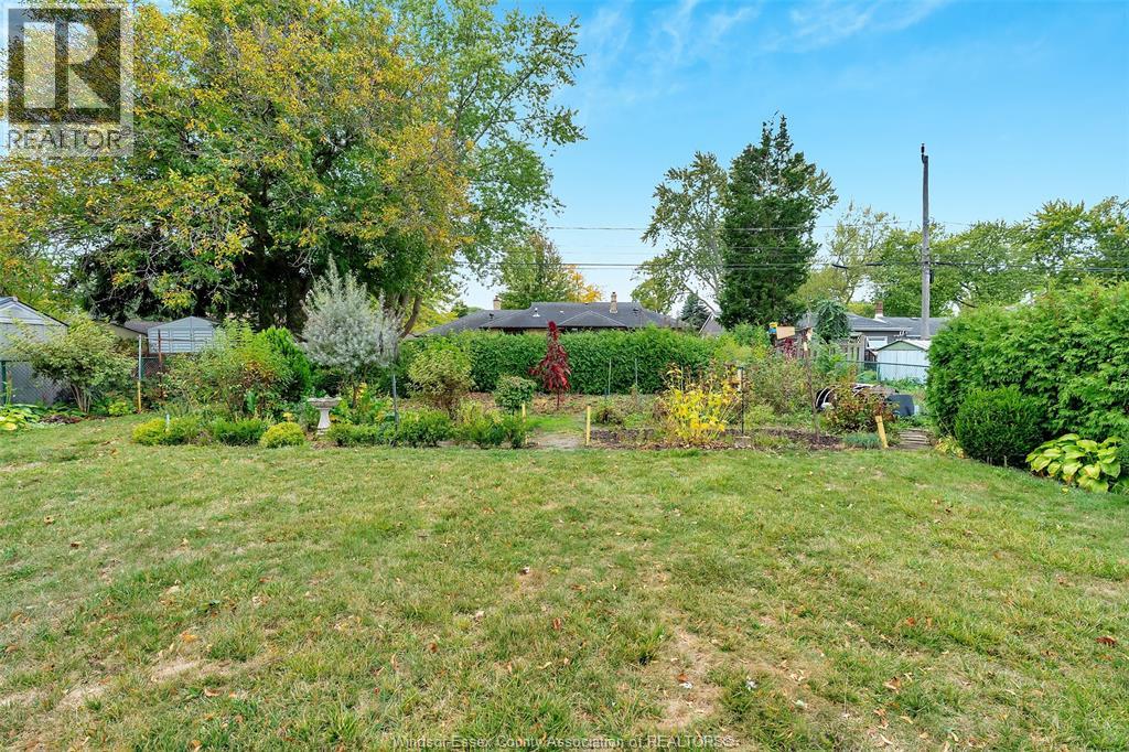 2667 Armstrong, Windsor, Ontario  N8T 2G2 - Photo 28 - 25025694