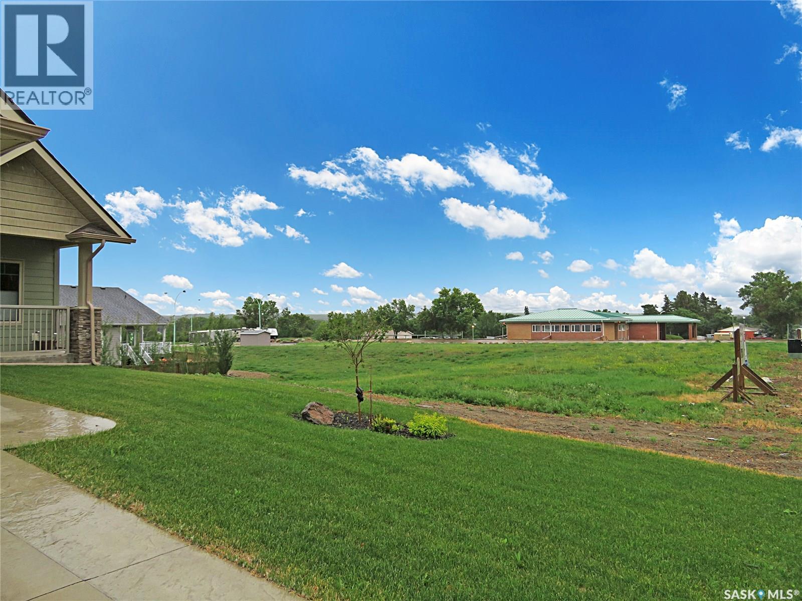 14 533 4th Avenue Ne, Swift Current, Saskatchewan  S9H 2J9 - Photo 3 - SK020449