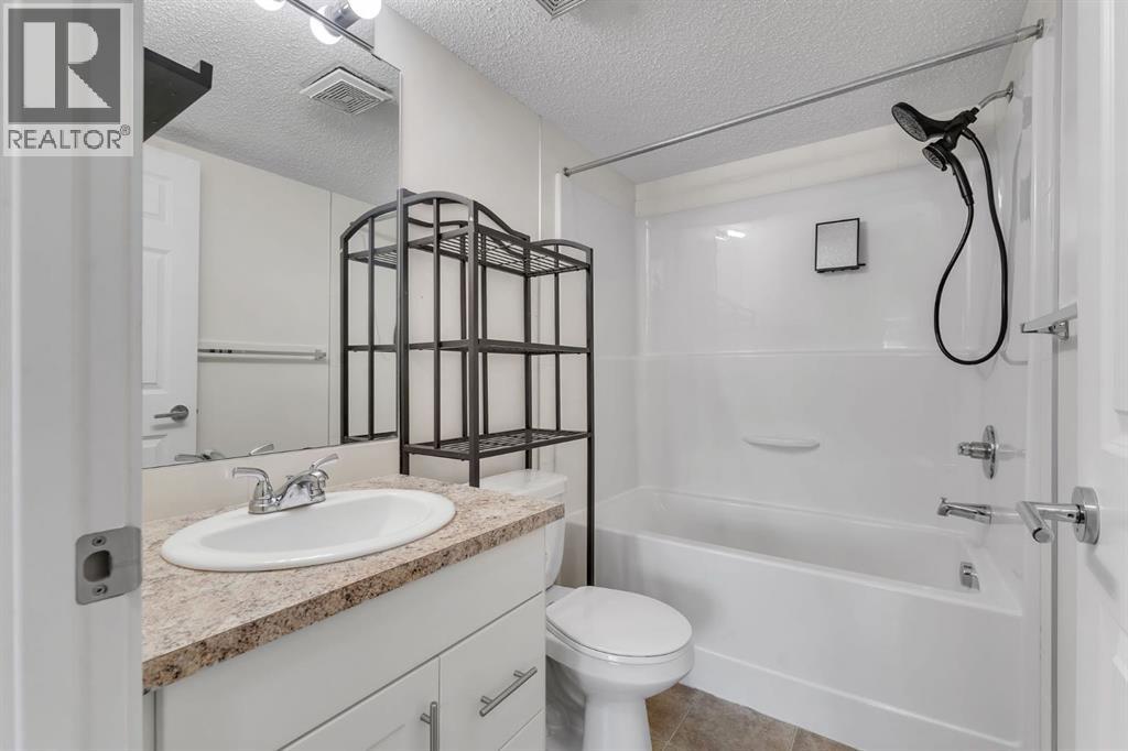 1211, 755 Copperpond Boulevard Se, Calgary, Alberta  T2Z 4R2 - Photo 17 - A2263383