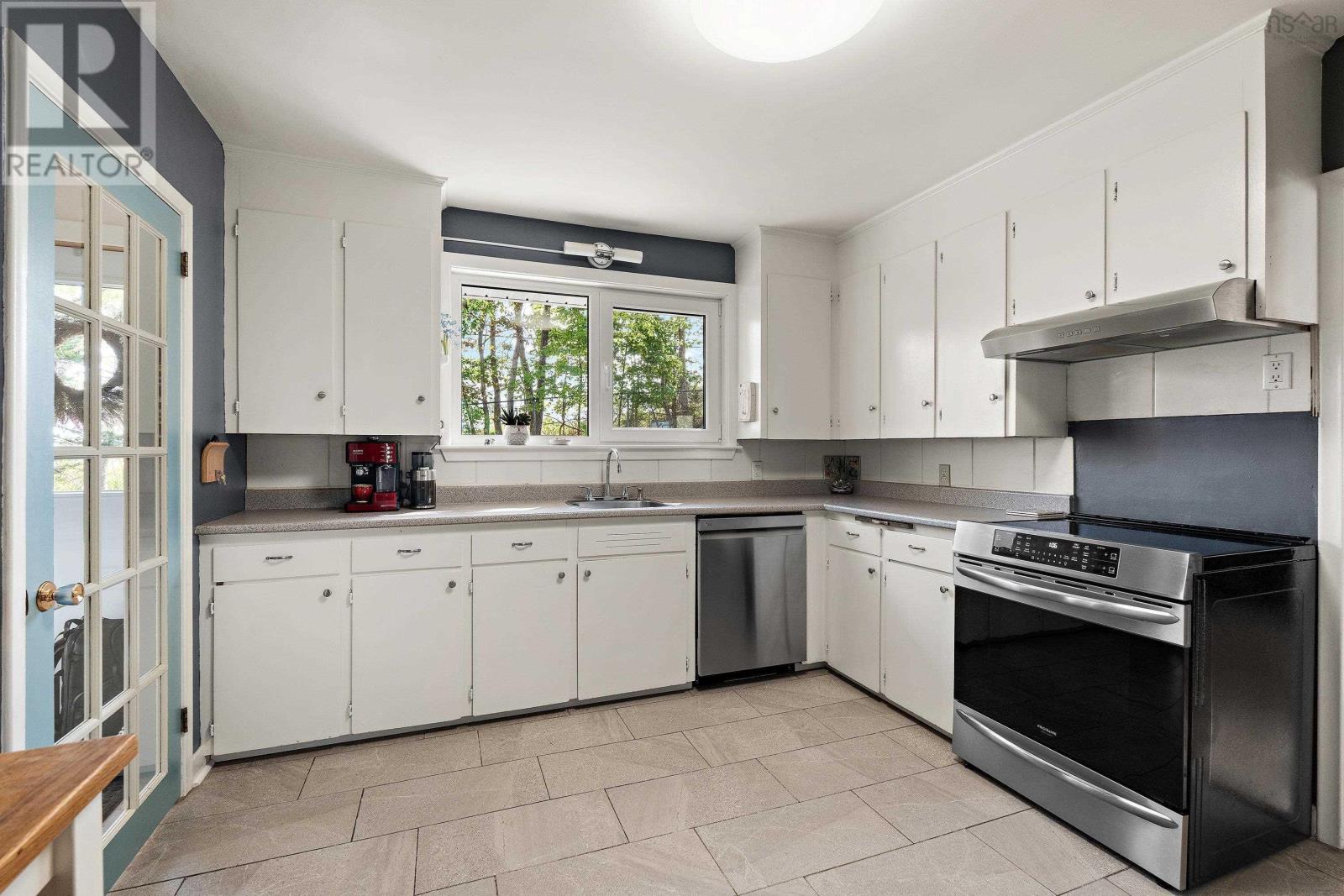 24 Canary Crescent, Halifax, Nova Scotia  B3M 1R1 - Photo 14 - 202525505