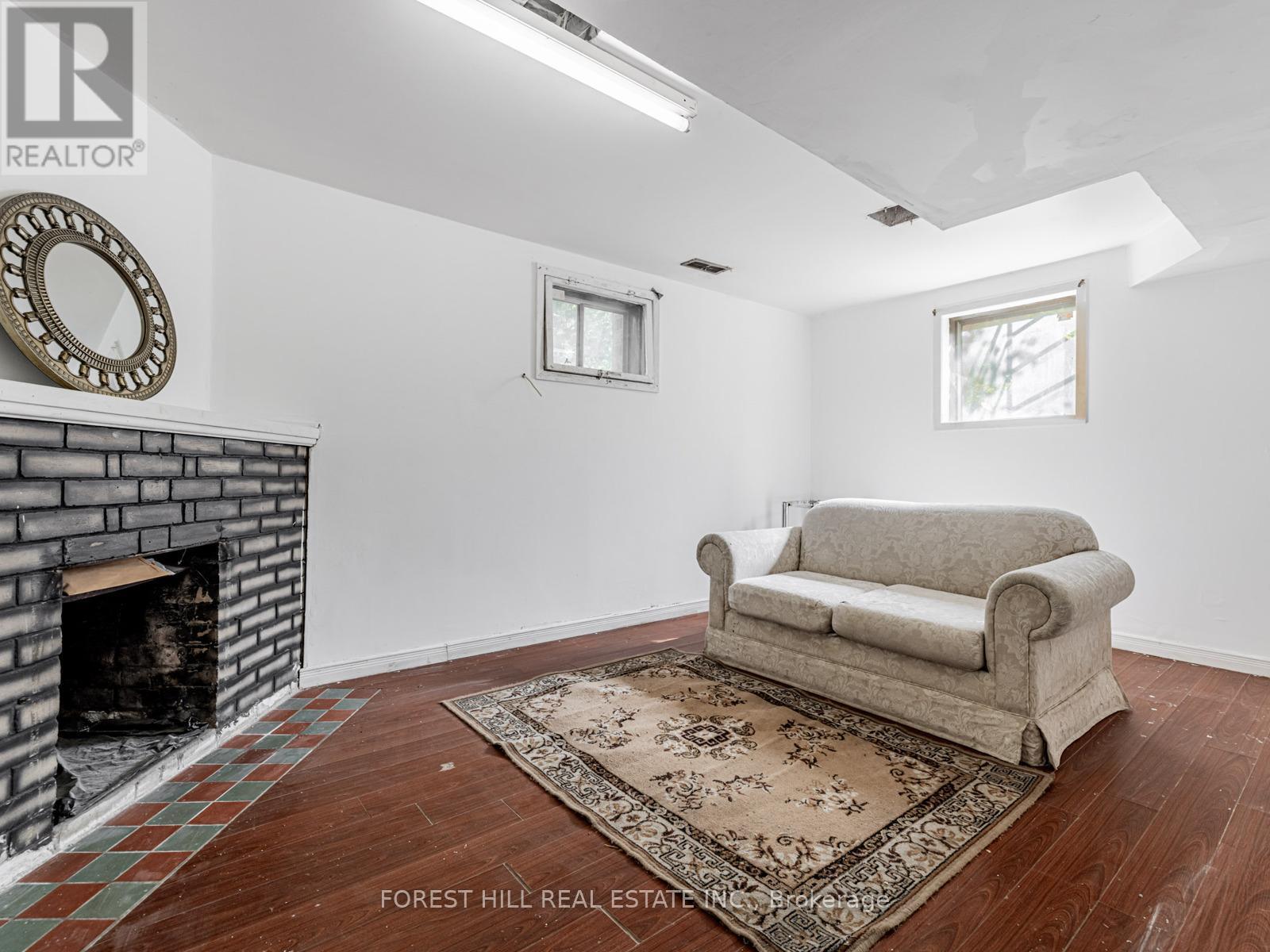 309 Hillcrest Avenue, Toronto (Willowdale East), Ontario  M2N 3P5 - Photo 29 - C12453977