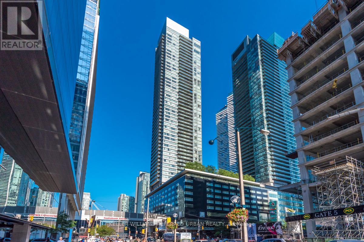 3803 - 55 BREMNER BOULEVARD, Toronto, Ontario