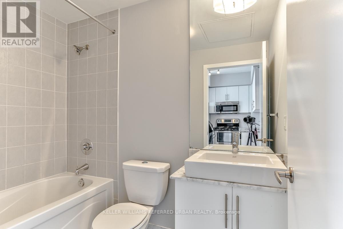 3803 - 55 Bremner Boulevard, Toronto, Ontario  M5J 0A6 - Photo 15 - C12453991