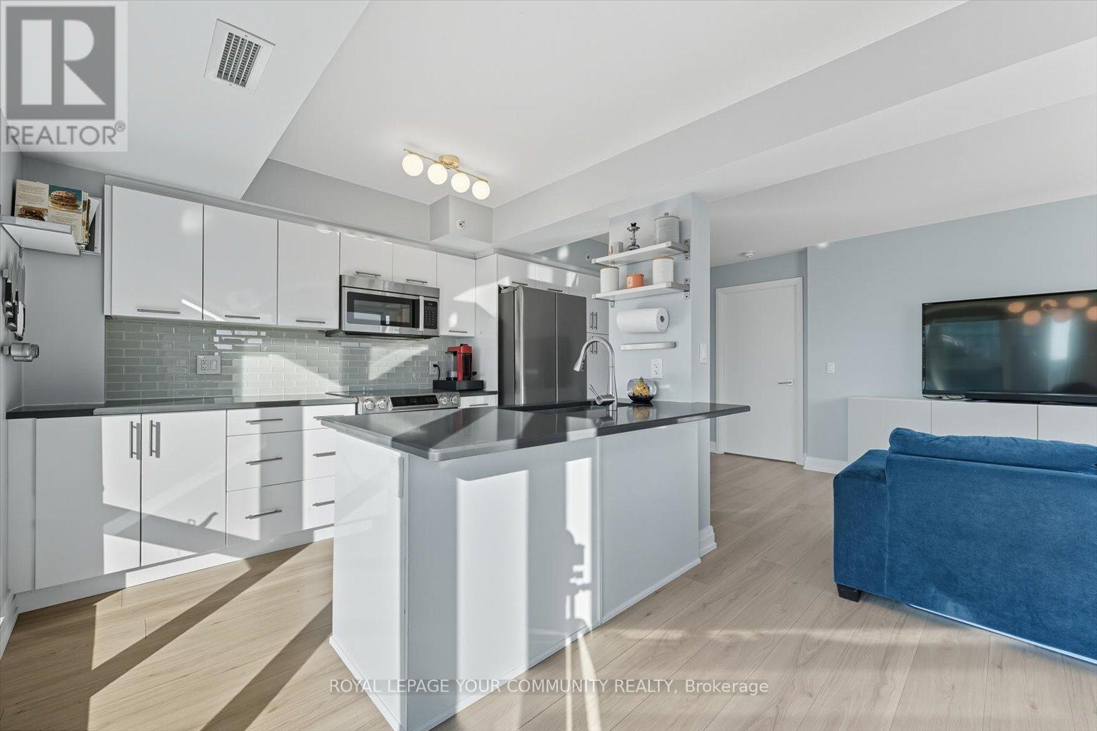 1107e - 555 Wilson Avenue, Toronto (Clanton Park), Ontario  M3H 0C5 - Photo 18 - C12453999