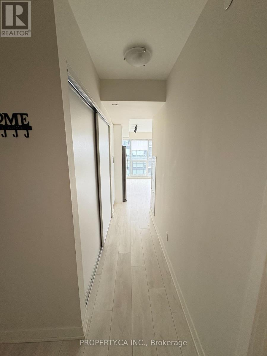 N2809 - 6 Sonic Way, Toronto (Flemingdon Park), Ontario  M3C 0P1 - Photo 8 - C12454022