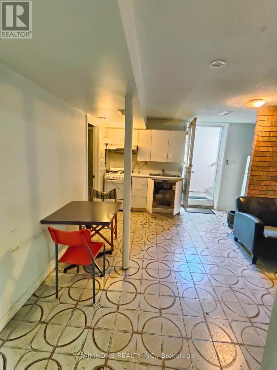 Lower Basement - 3 Charlton Boulevard, Toronto, Ontario  M2M 1C1 - Photo 8 - C12454058