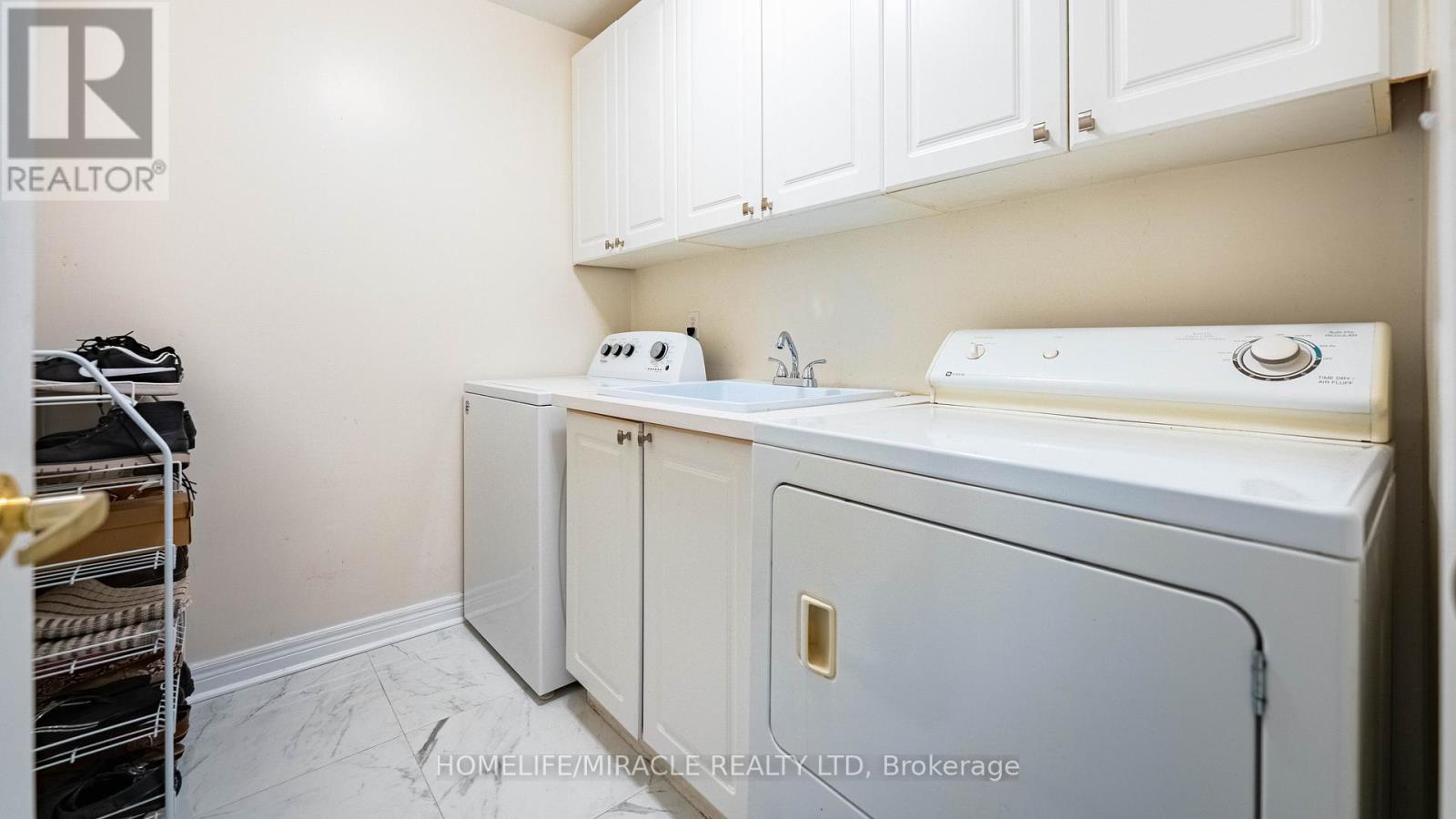 46 Holsted Road, Whitby, Ontario  L1M 2B9 - Photo 13 - E12453965