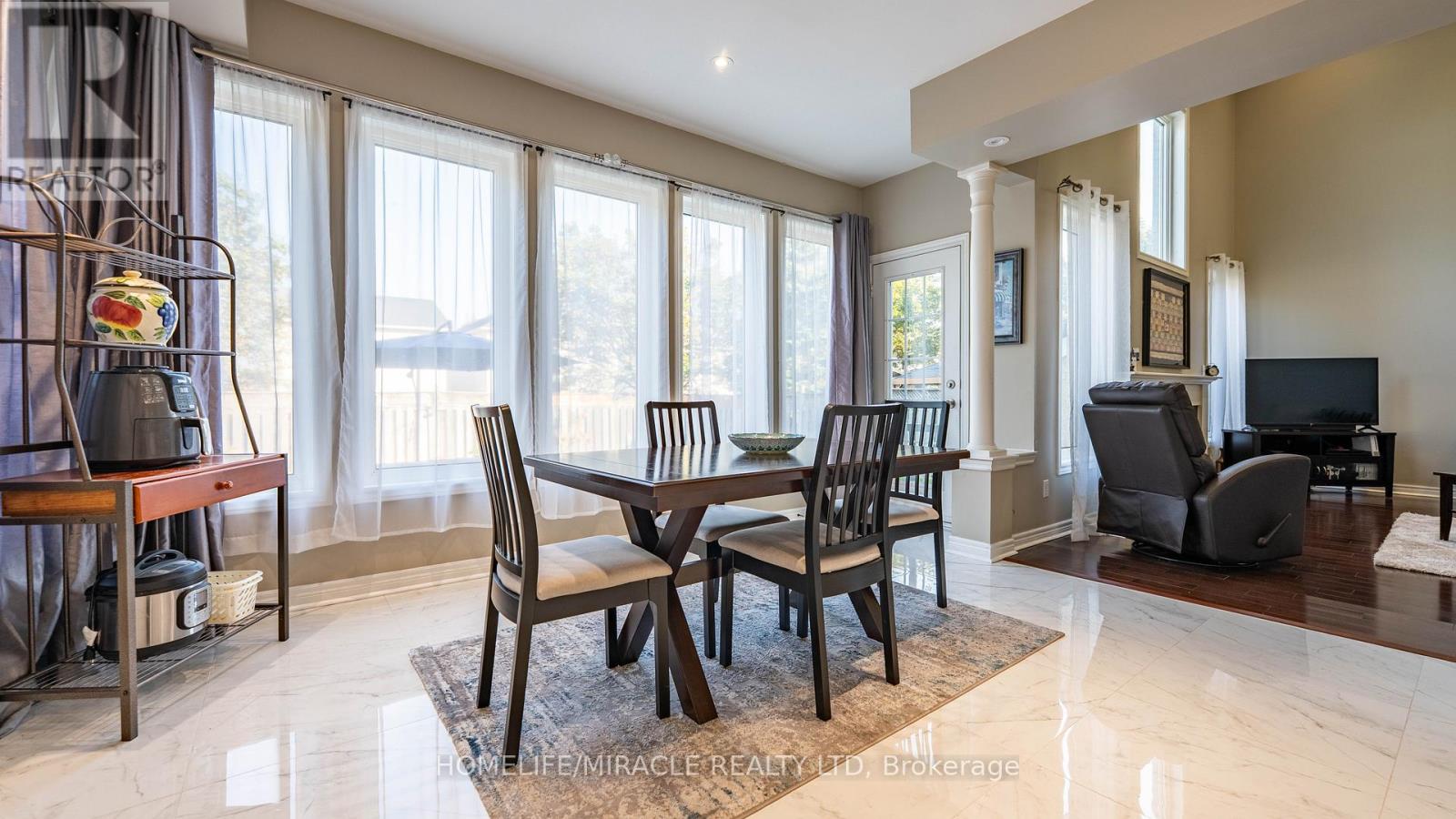 46 Holsted Road, Whitby, Ontario  L1M 2B9 - Photo 20 - E12453965
