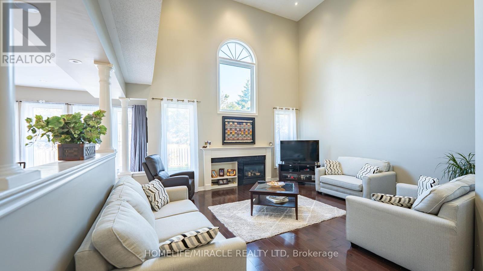 46 Holsted Road, Whitby, Ontario  L1M 2B9 - Photo 24 - E12453965
