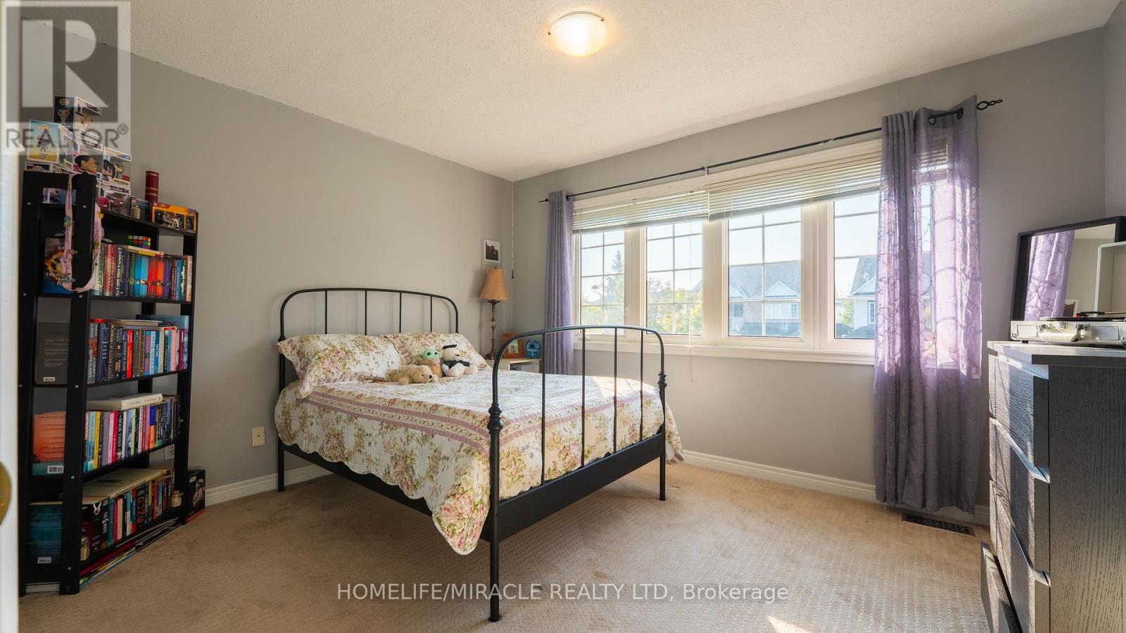 46 Holsted Road, Whitby, Ontario  L1M 2B9 - Photo 28 - E12453965