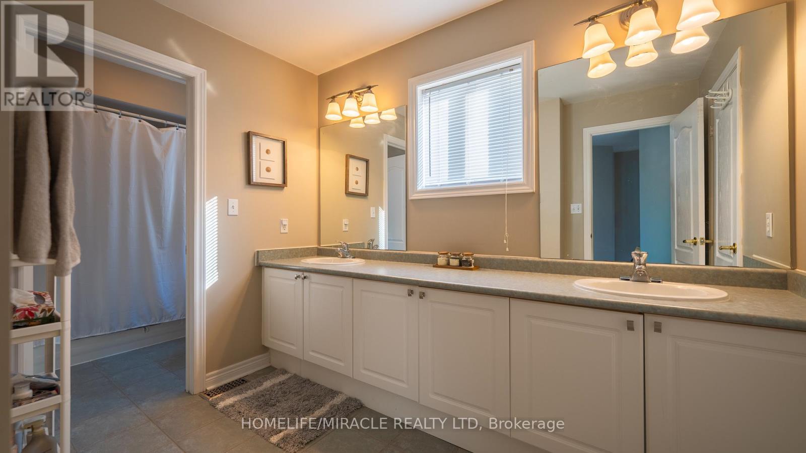 46 Holsted Road, Whitby, Ontario  L1M 2B9 - Photo 29 - E12453965