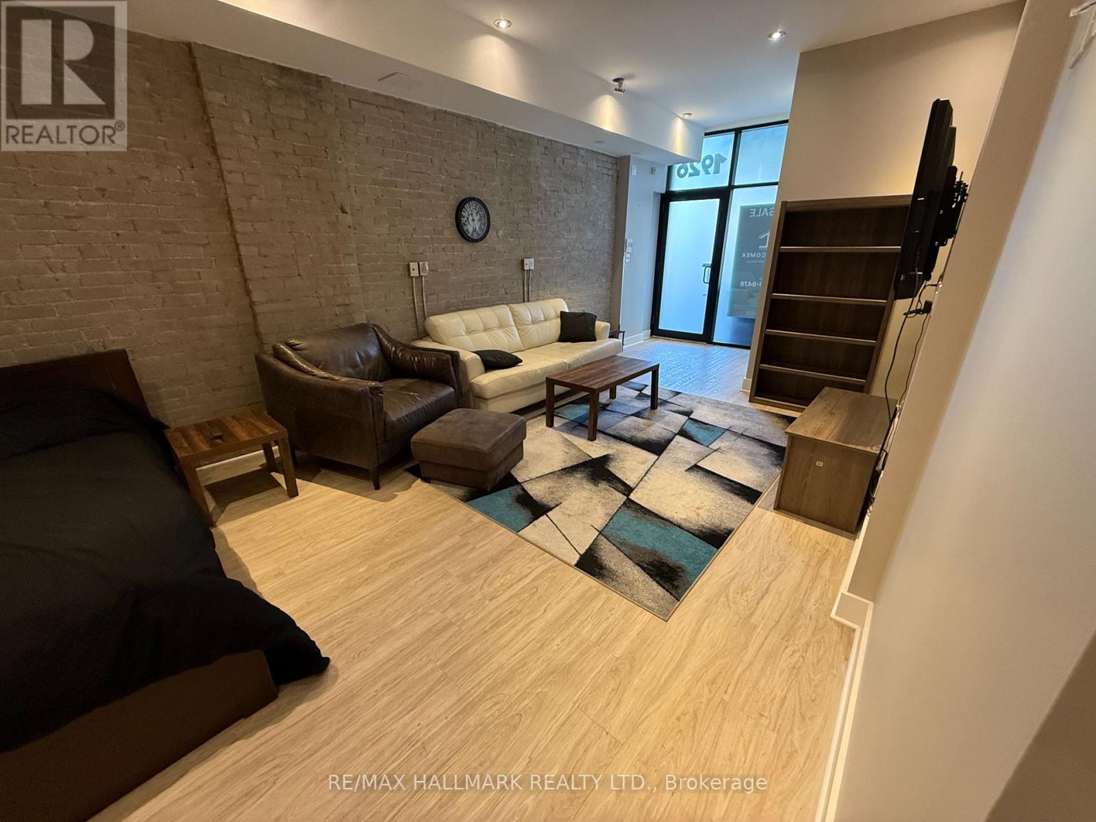 1926 Gerrard Street E, Toronto (Woodbine Corridor), Ontario  M4L 2C1 - Photo 25 - E12453990