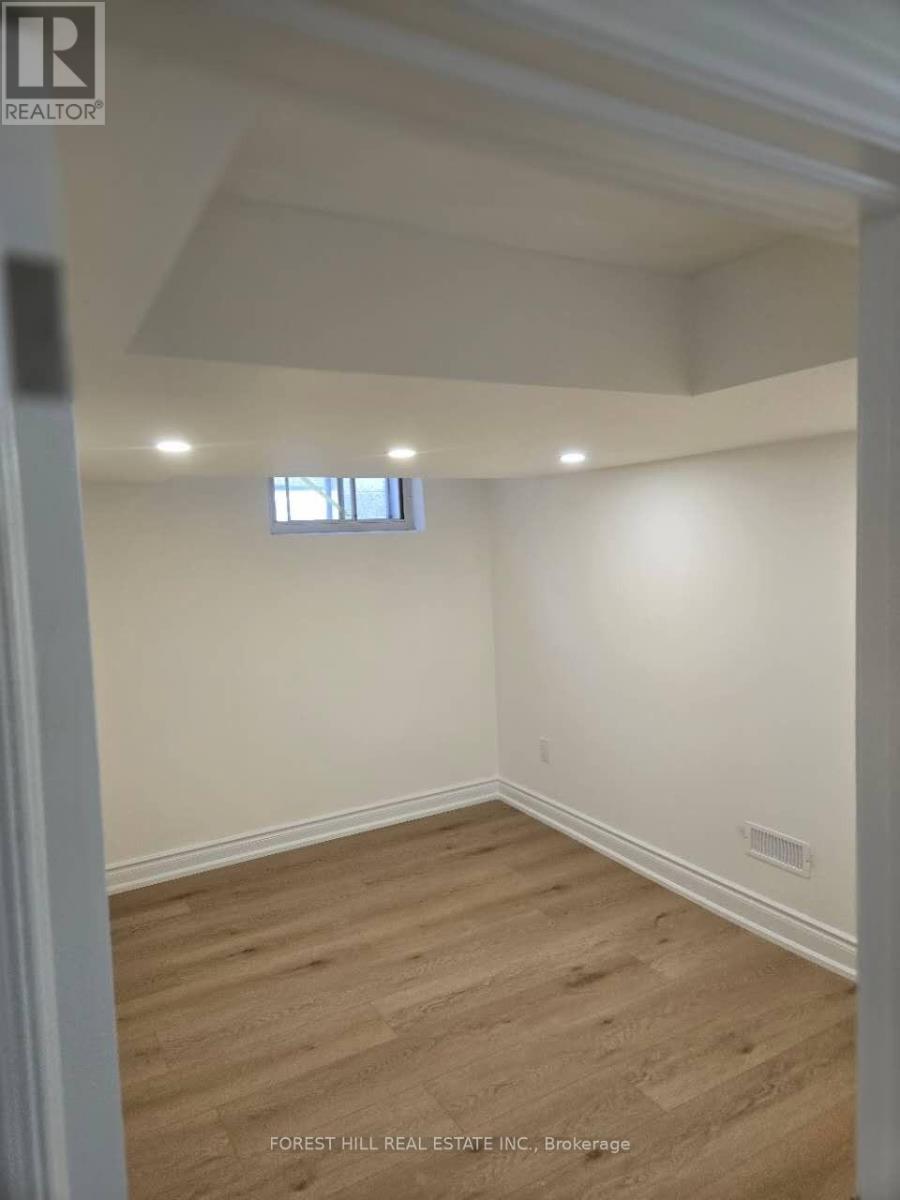 Bsmt Unit B - 52 Inniswood Drive, Toronto, Ontario  M1R 1E5 - Photo 3 - E12454036